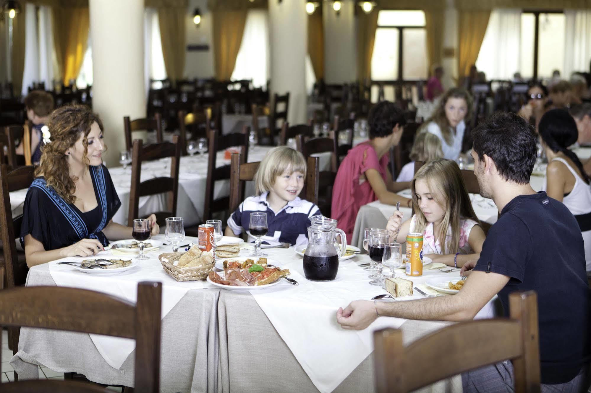 Hotel Fortezza Arborea Dış mekan fotoğraf